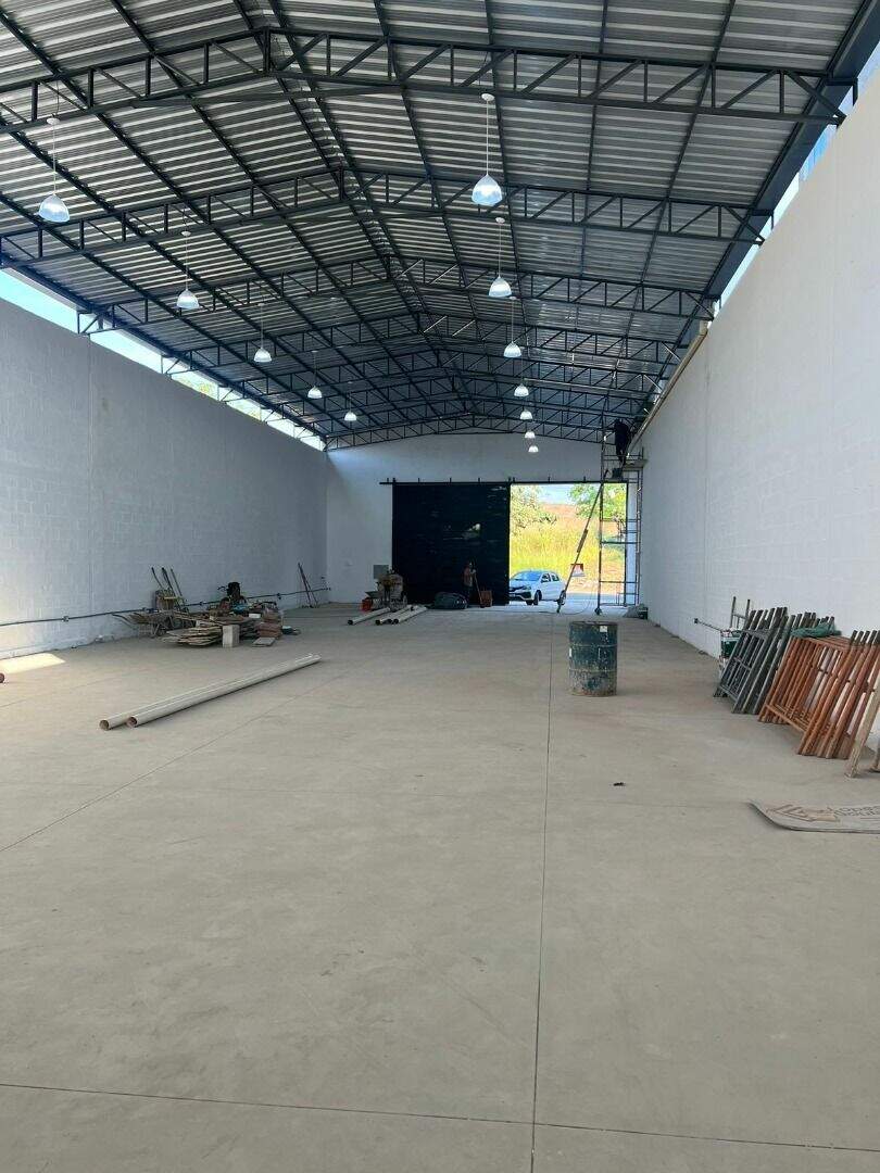 Galpão à venda no Residencial Porto Seguro: 