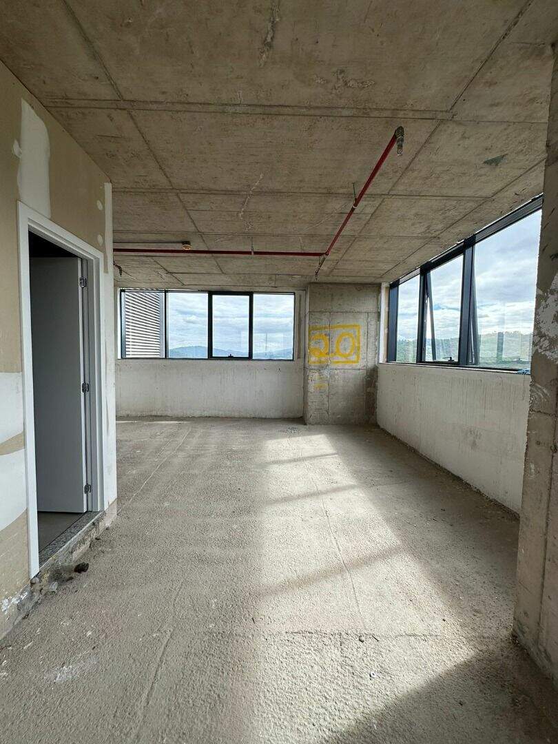 Sala à venda no Horto: 
