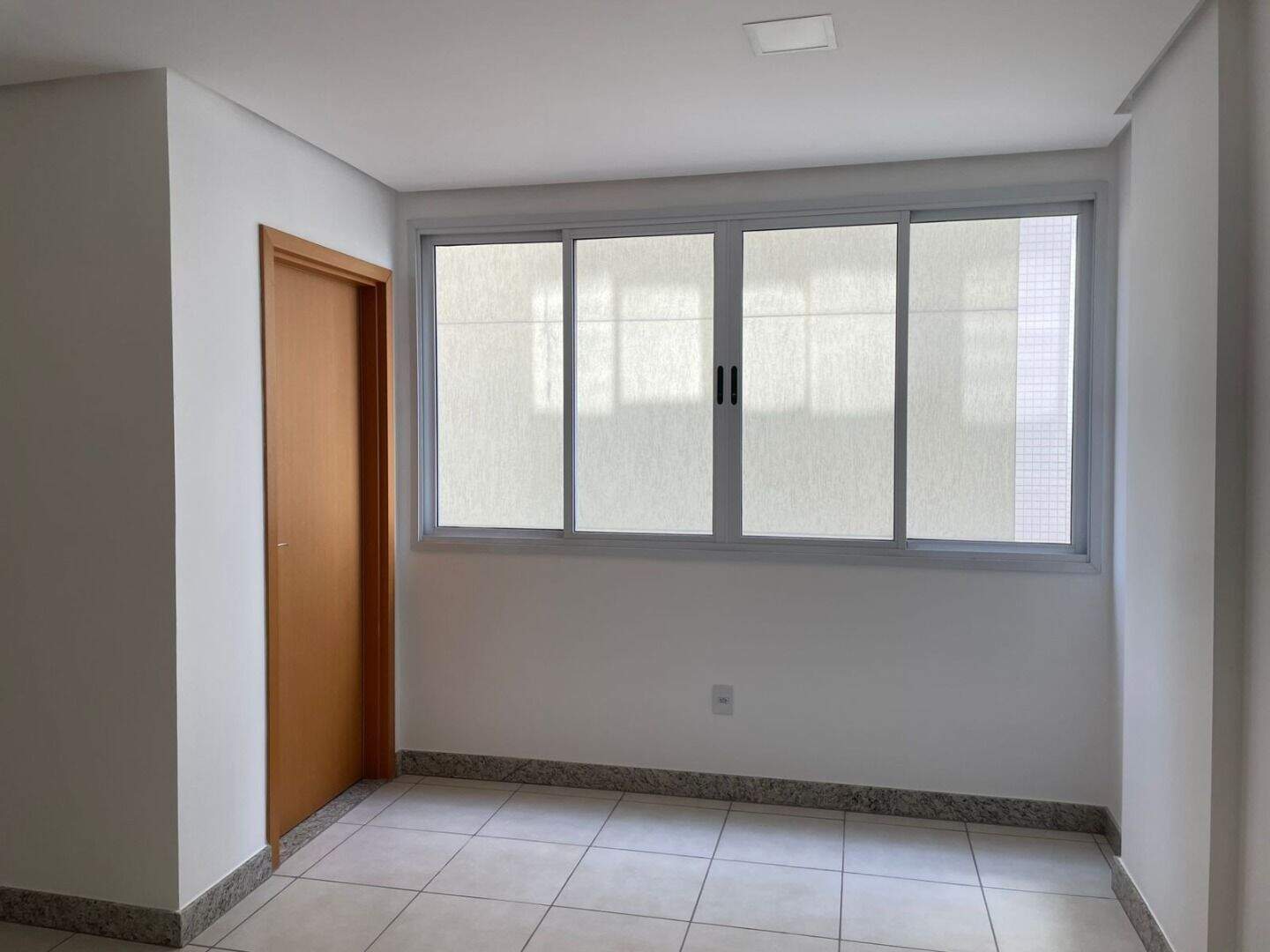 Sala à venda no Horto: 