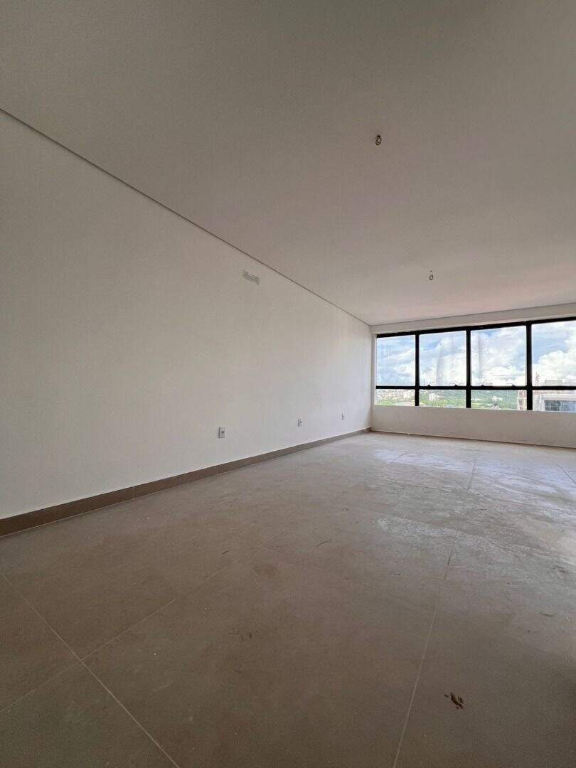 Sala à venda no Horto: 