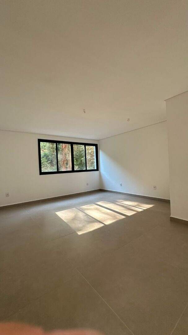 Sala à venda no Horto: 