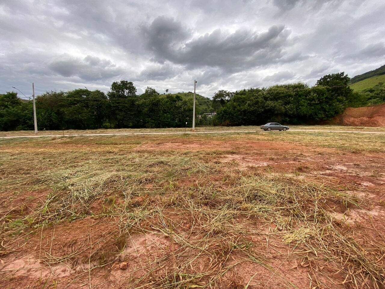Terreno à venda no Limoeiro: 