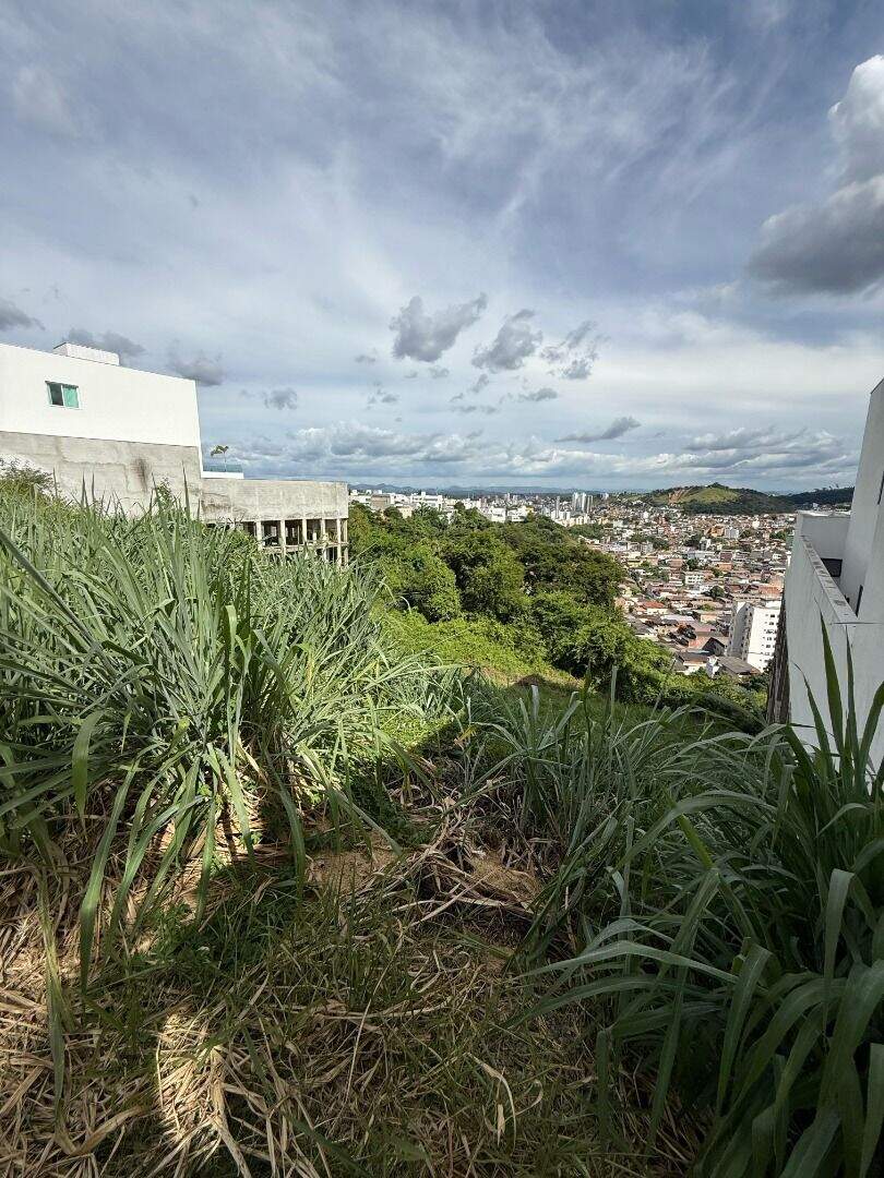 Terreno à venda no Cidade Nobre: 