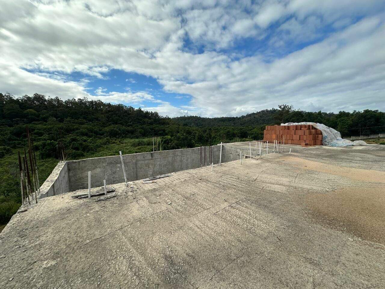 Terreno à venda no Gran Royalle: 