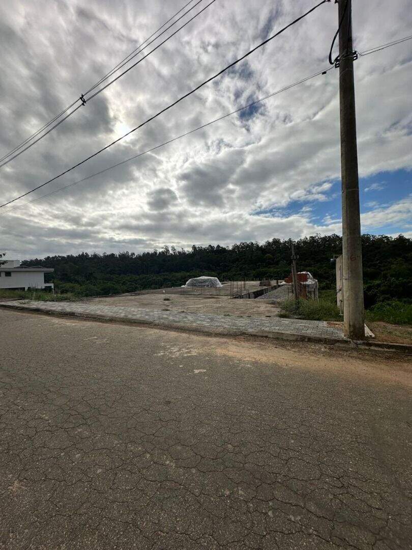Terreno à venda no Gran Royalle: 