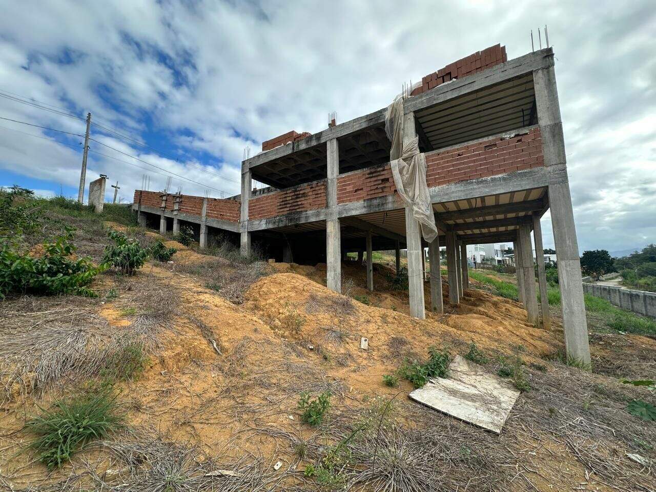 Terreno à venda no Gran Royalle: 