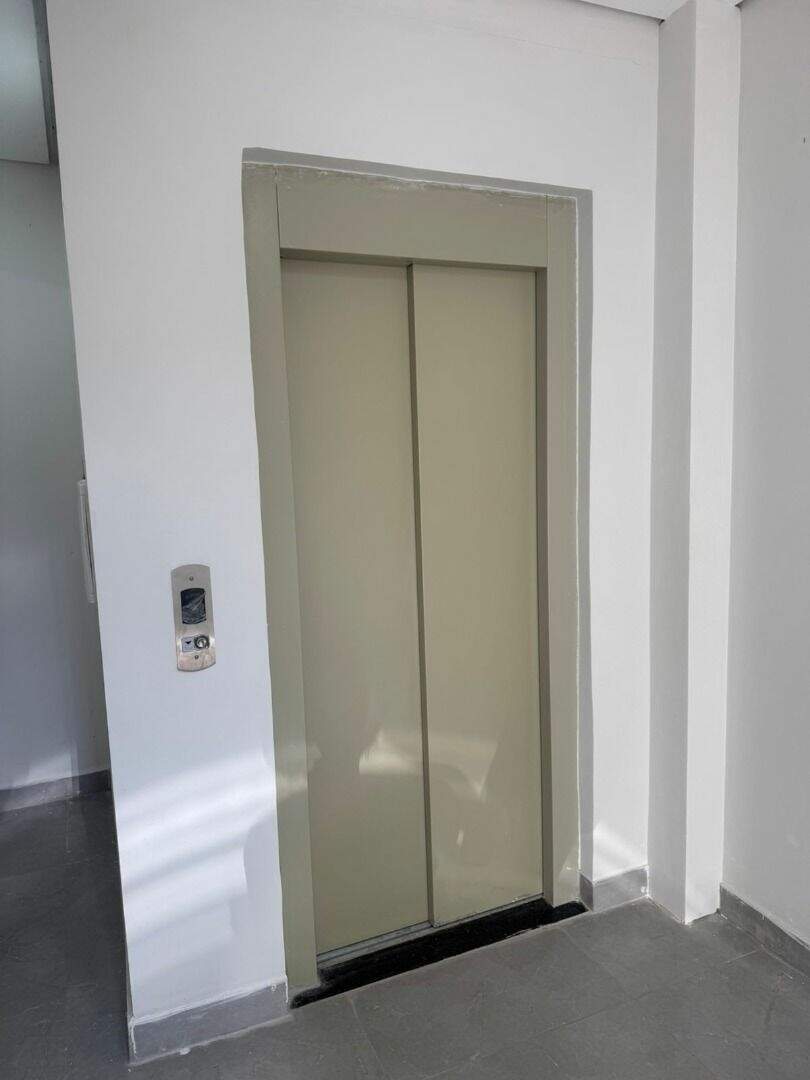 Apartamento à venda no Caravelas: 