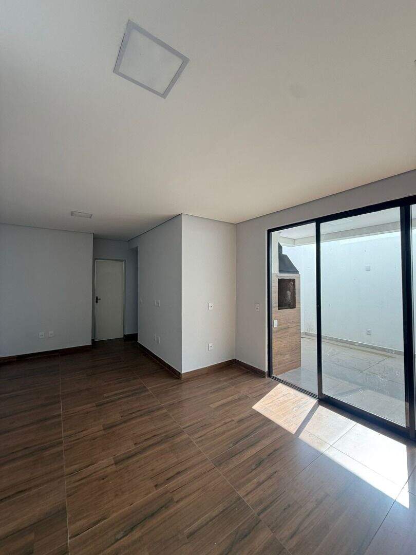 Apartamento à venda no Caravelas: 