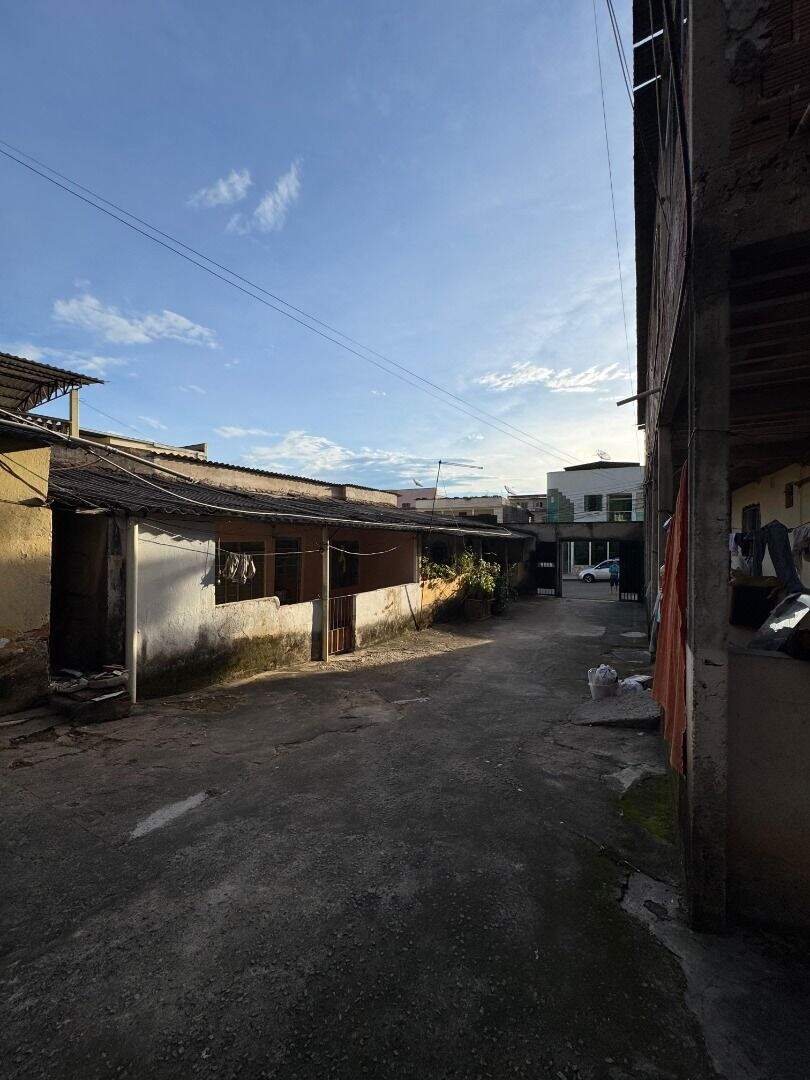 Terreno à venda no Veneza: 