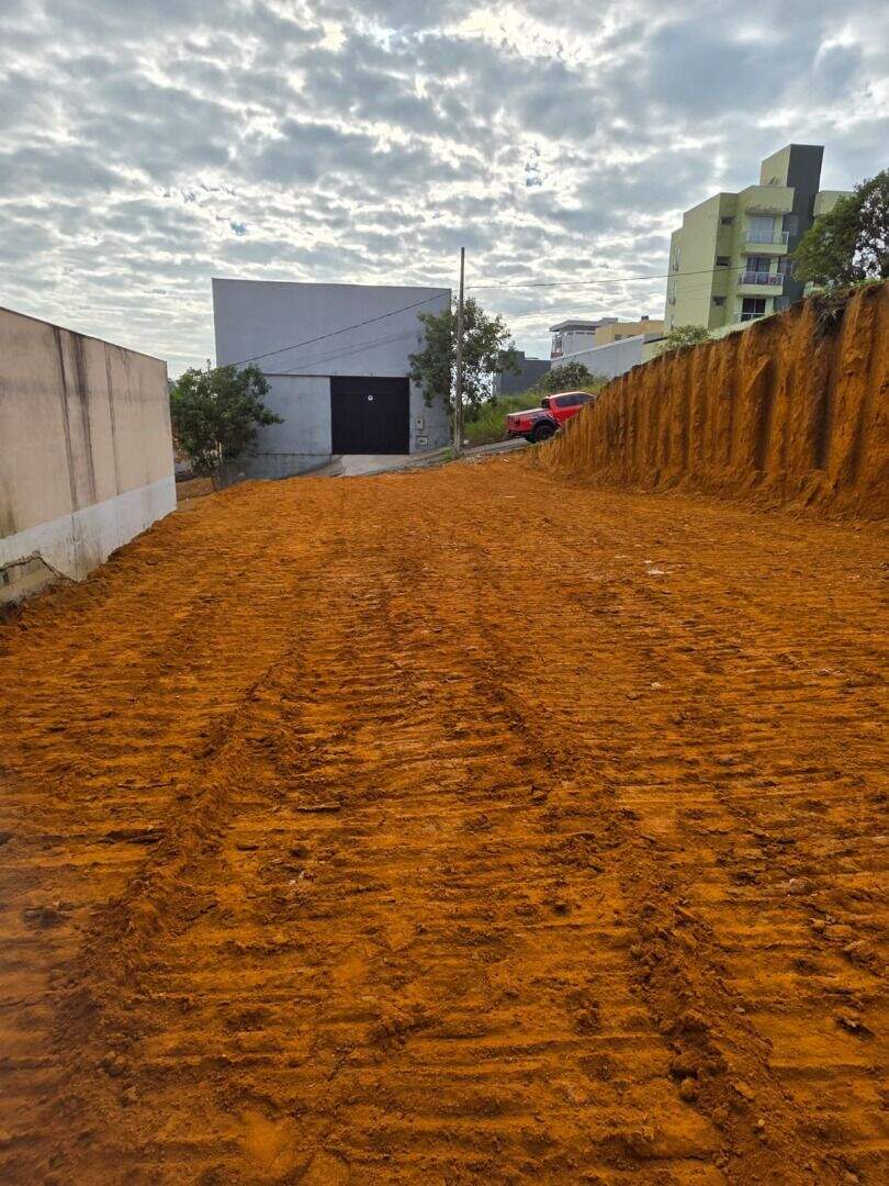Terreno à venda no Santana Do Paraiso: 