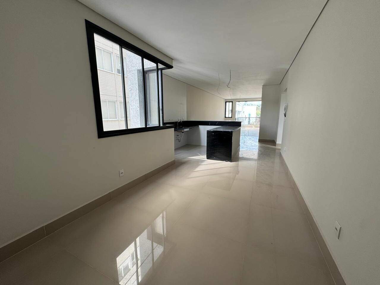 Apartamento à venda no Cidade Nobre: 