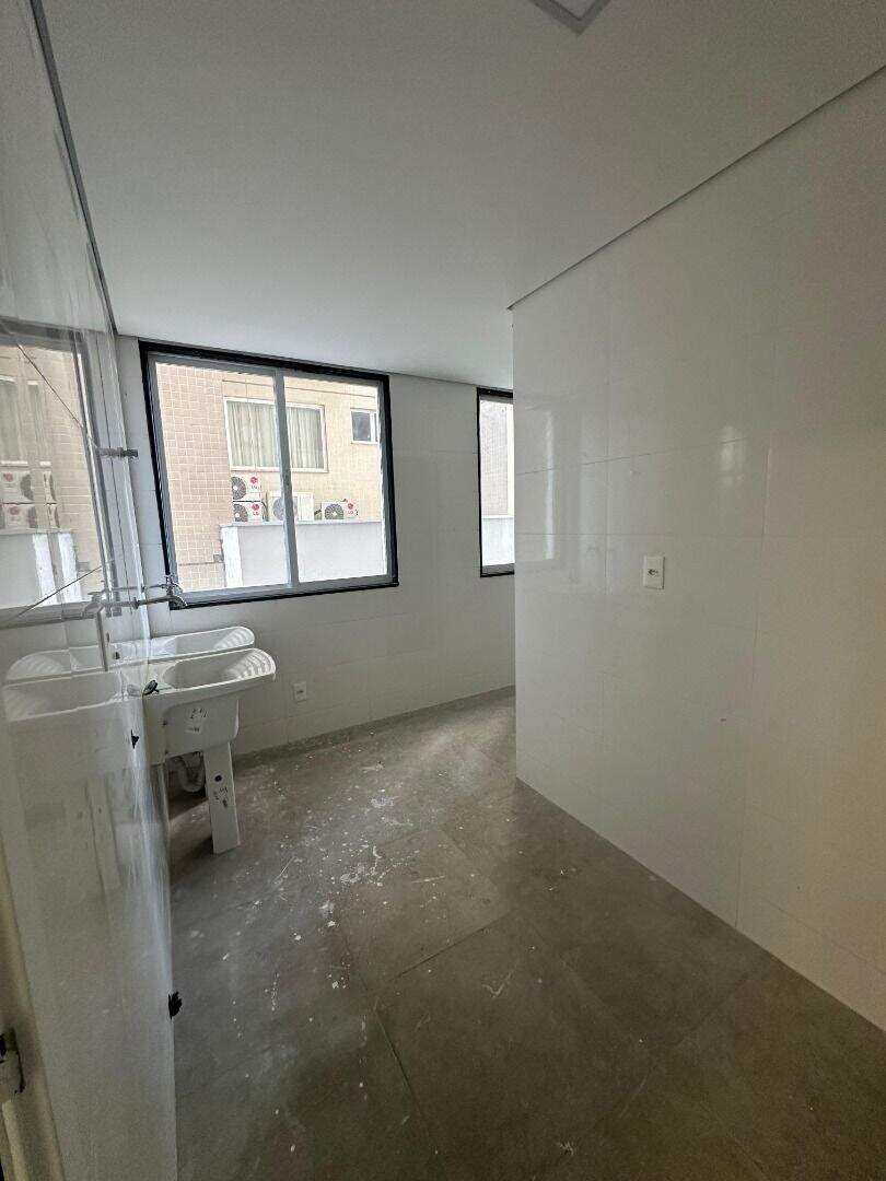 Apartamento à venda no Cidade Nobre: 