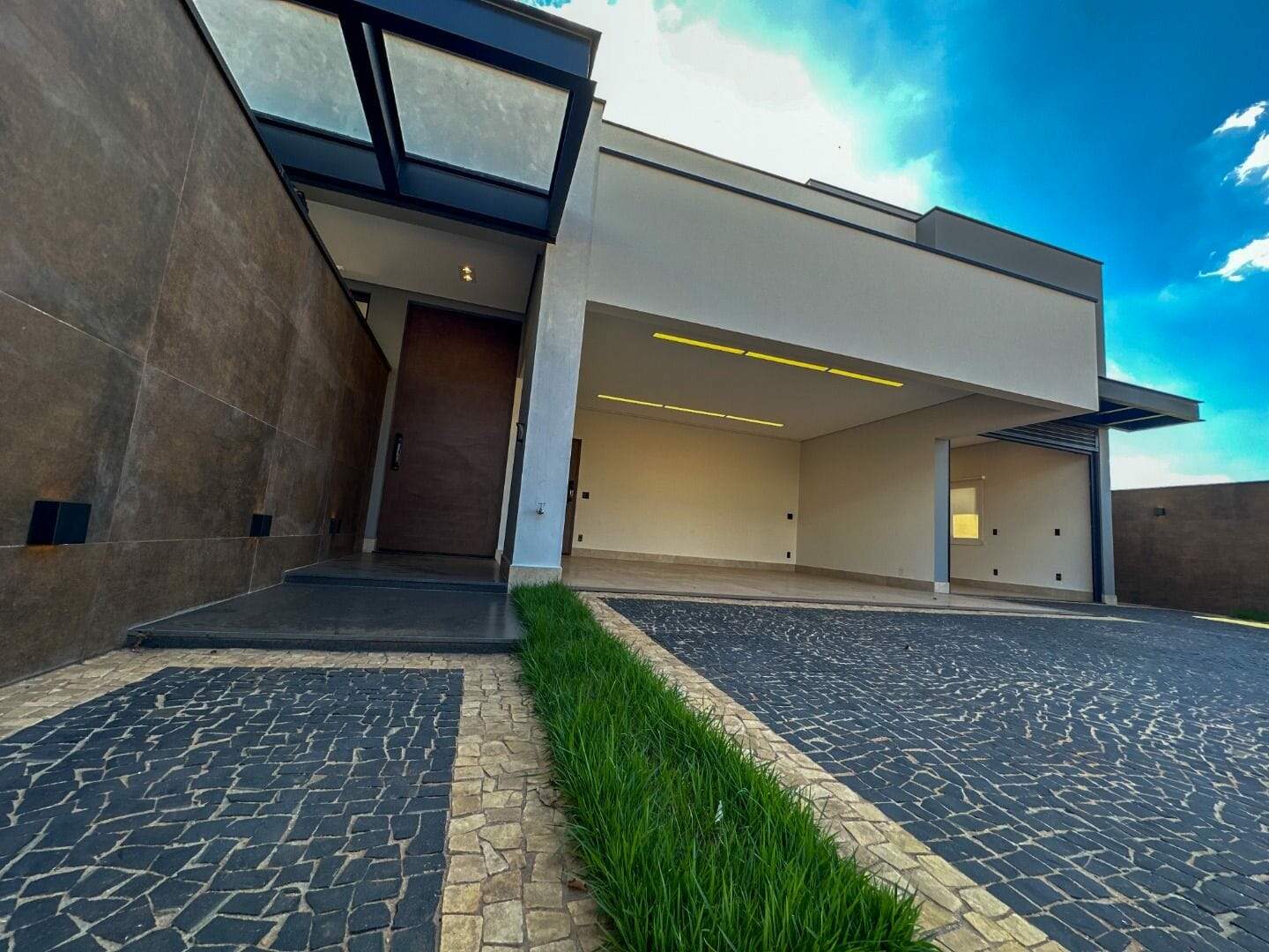 Casa para aluguel no Jardim Firenze: casa-com-2-dormitorios-a-venda-por-r-2-780-000-00-jardim-firenze-santa-barbara-d-oeste-sp1732655170953hyywb.jpg