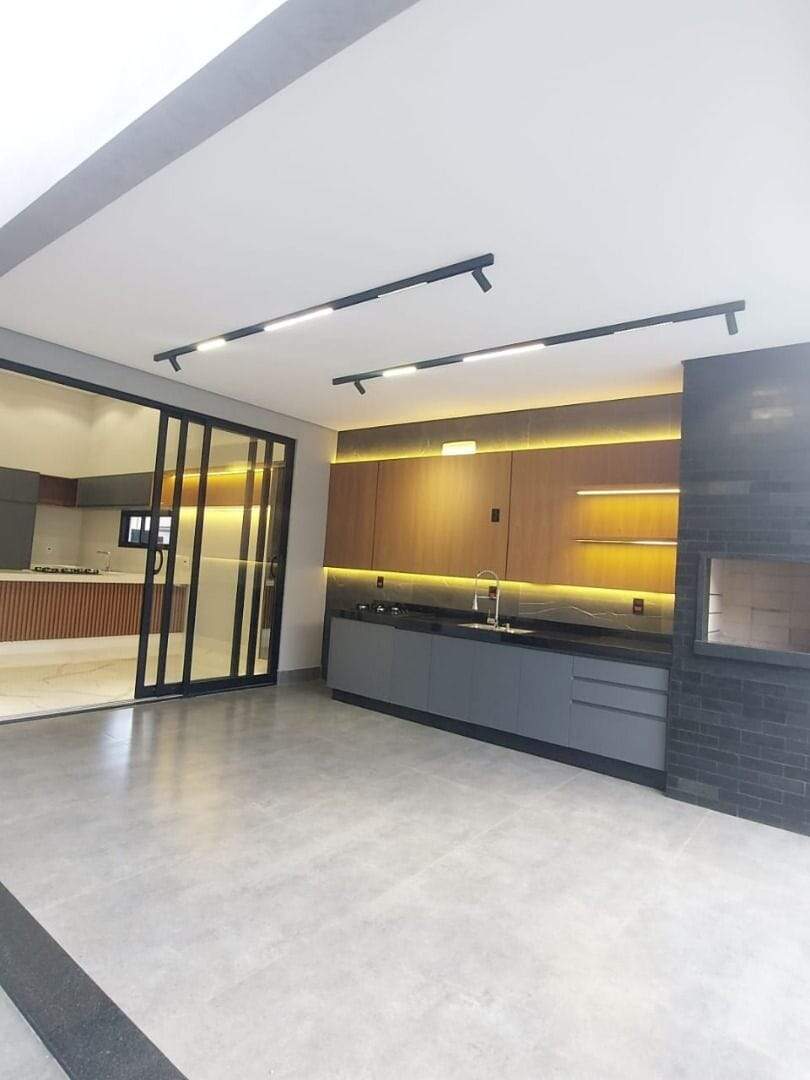 Casa à venda no Cariobinha: casa-com-3-dormitorios-a-venda-221-m-por-r-2-250-000-jardim-pau-brasil-americana-sp1732655215479hxmgt.jpg