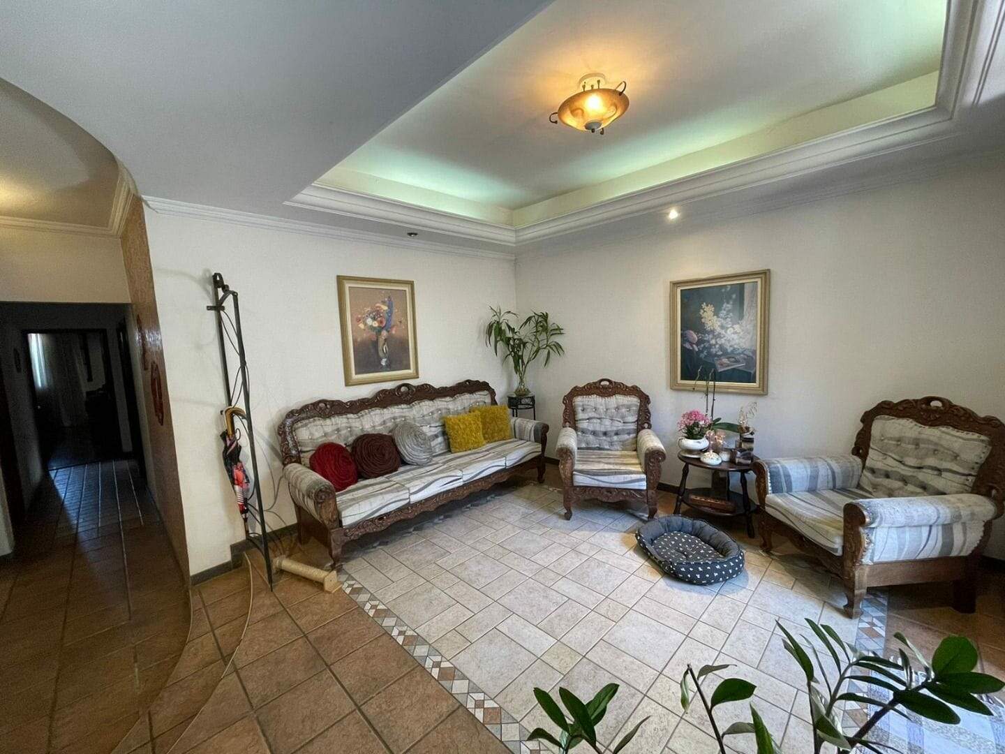 Casa à venda no Centro: casa-com-3-dormitorios-a-venda-280-m-por-r-869-000-00-centro-santa-barbara-d-oeste-sp1732655296231jcpxn.jpg