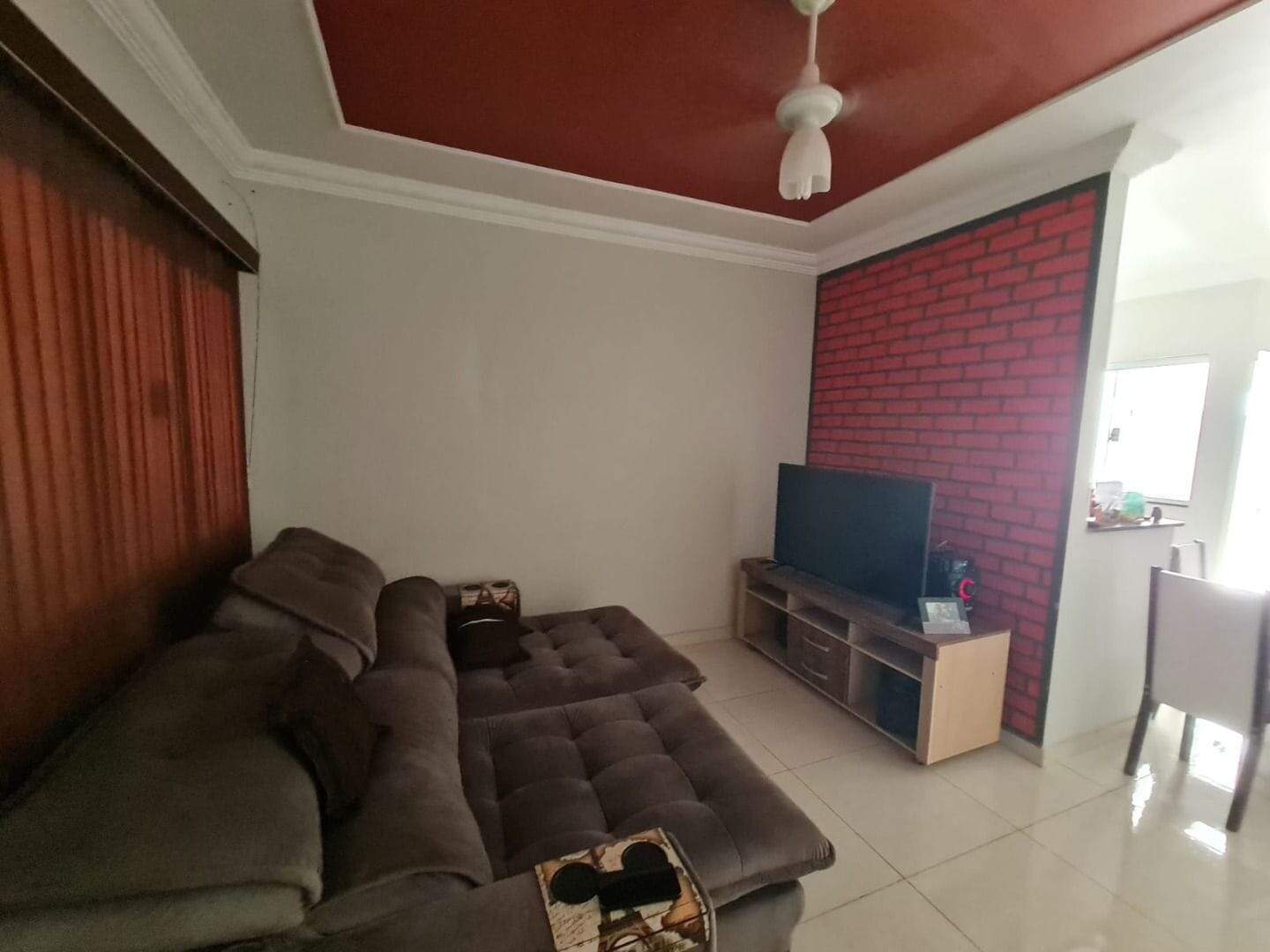 Casa à venda no Pacaembu: casa-com-2-dormitorios-a-venda-por-r-340-000-00-jardim-das-orquideas-americana-sp1732655355080eeihd.jpg