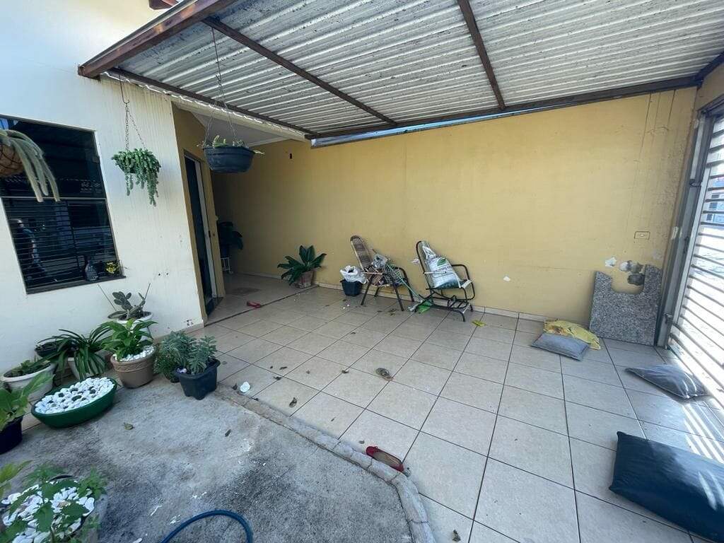 Casa à venda no Parque Planalto: casa-com-3-dormitorios-a-venda-por-r-270-000-00-jardim-das-orquideas-santa-barbara-d-oeste-sp1732655369369abuoa.jpg