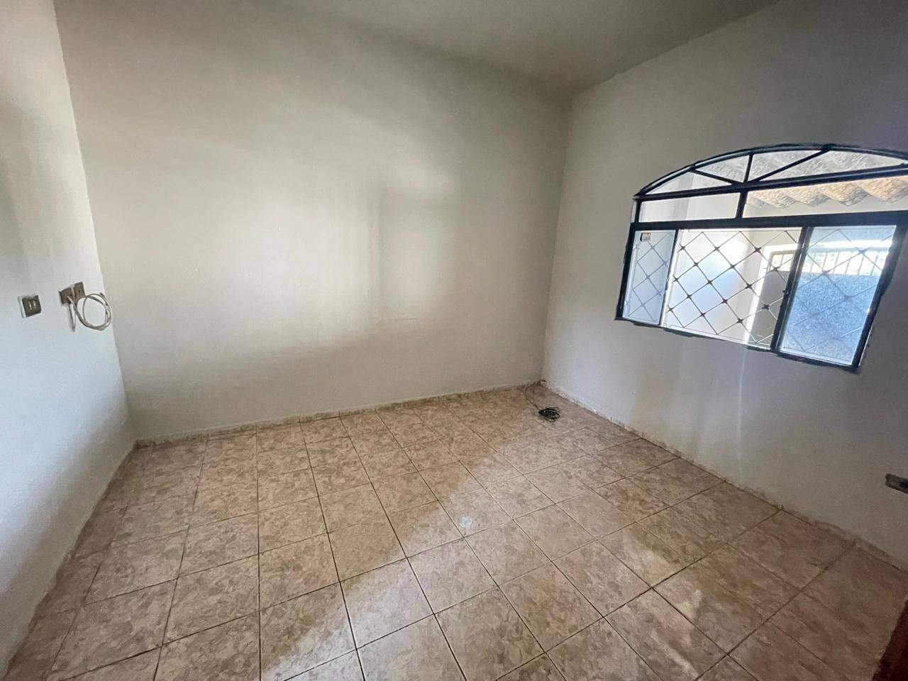 Casa à venda no Jardim Vista Alegre: whatsapp-image-2025-04-14-at-11-59-28-61744642953414.jpeg