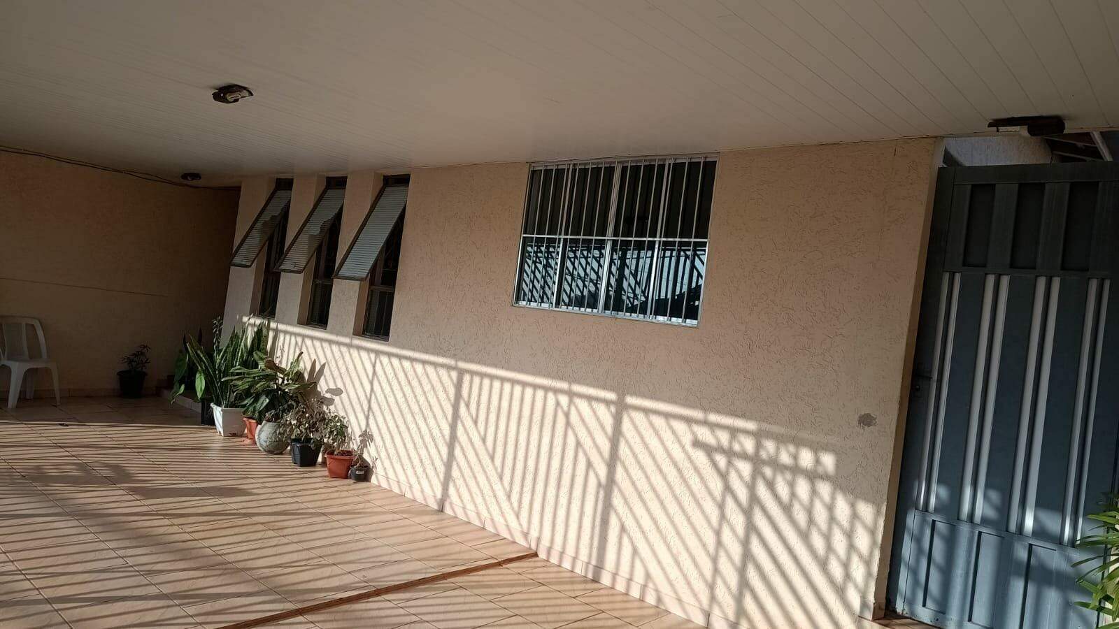 Casa à venda no Conjunto Habitacional Santa Terezinha: imagem-do-whatsapp-de-2025-09-17-a-s-09-58-11_1684c9b51762179390218.jpg