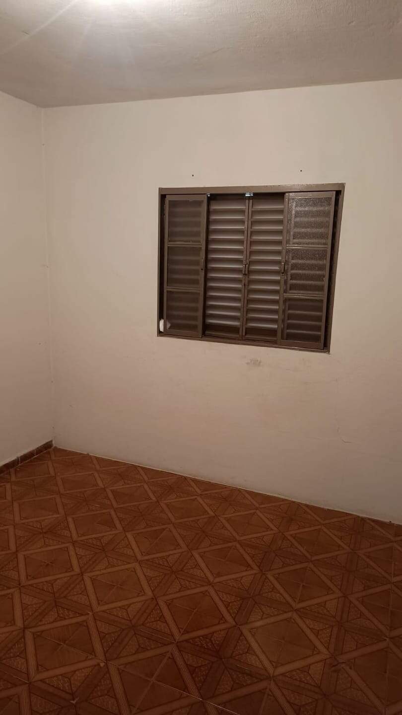 Casa à venda no Conjunto Habitacional Santa Terezinha: imagem-do-whatsapp-de-2025-09-17-a-s-09-58-11_7a7da7d61762179390205.jpg