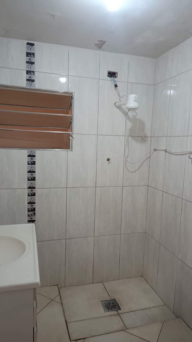Casa à venda no Conjunto Habitacional Santa Terezinha: imagem-do-whatsapp-de-2025-09-17-a-s-09-58-12_30bc422d1762179390442.jpg