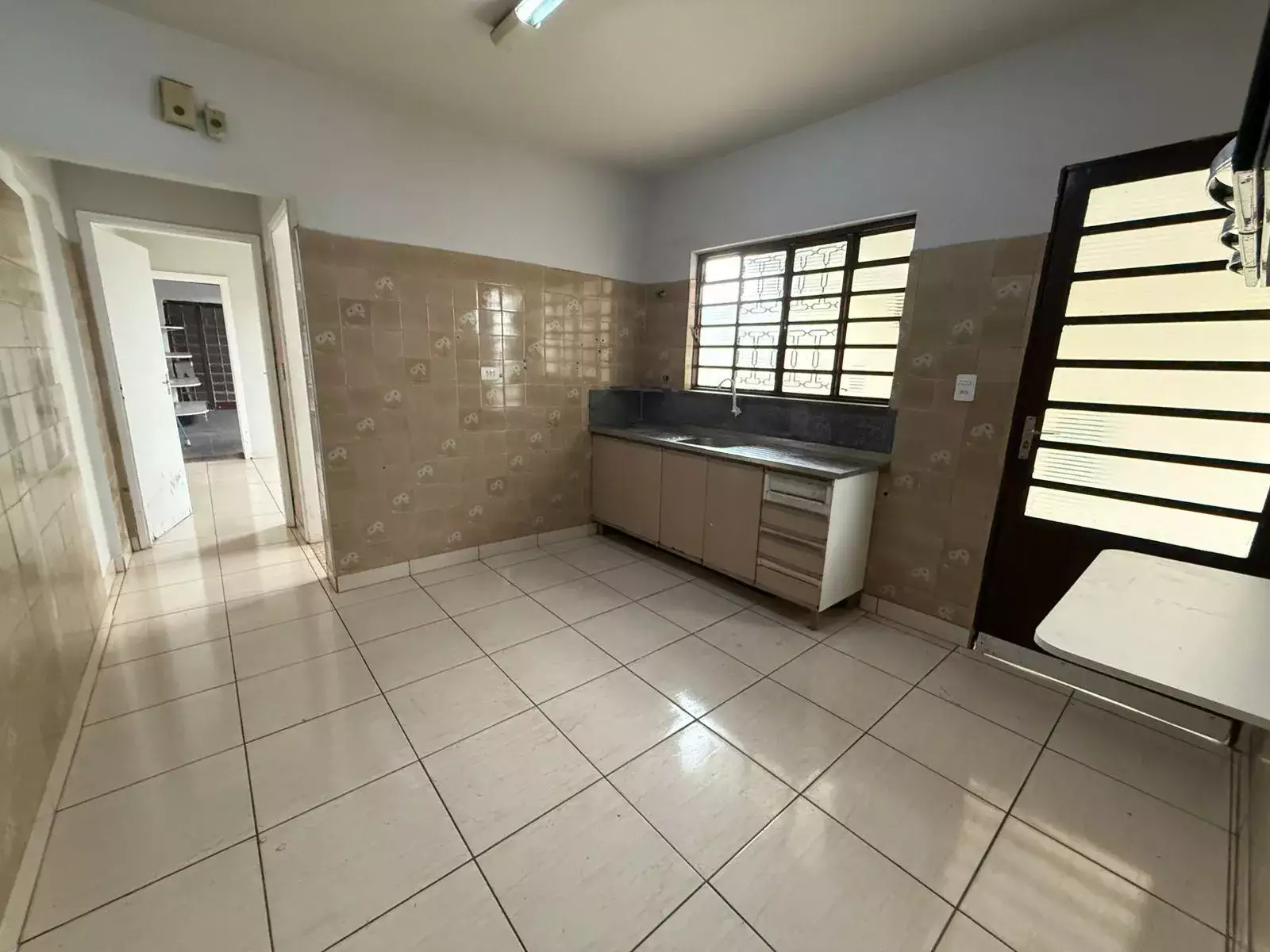 Casa para aluguel no Vila Molon: whatsapp-image-2026-04-28-at-15-07-54-21777400837344.jpeg