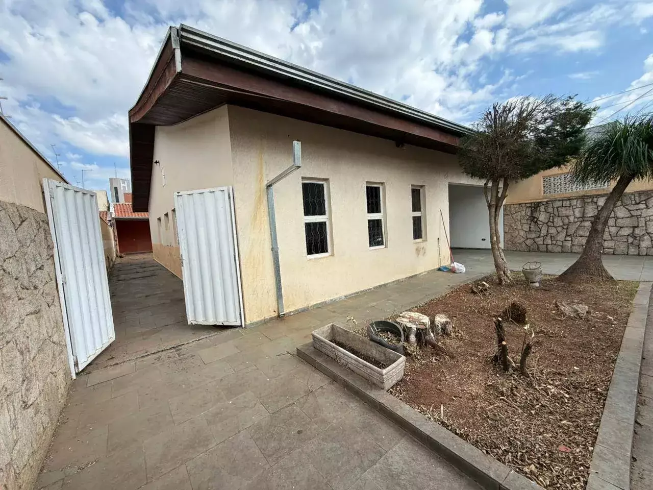 Casa à venda no Santa Cruz: whatsapp-image-2026-05-04-at-10-51-041779892738503.jpeg