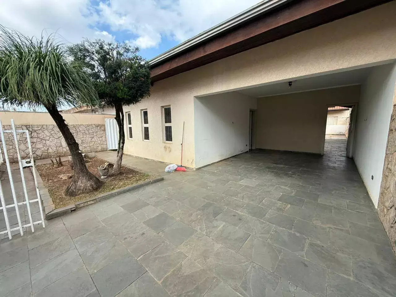 Casa à venda no Santa Cruz: whatsapp-image-2026-05-04-at-10-51-061779892738439.jpeg