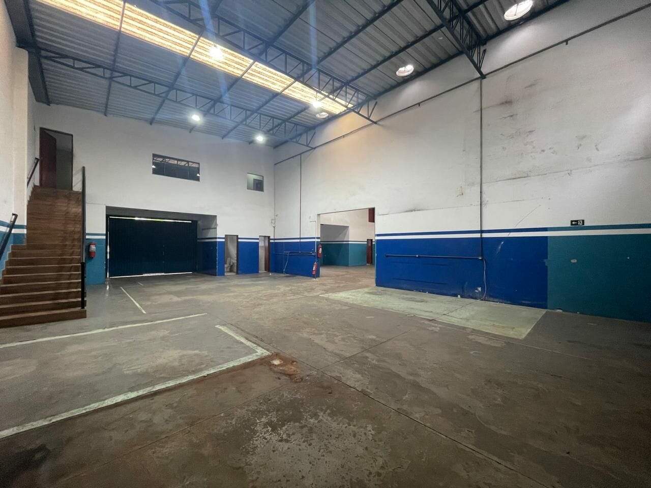 Loja para aluguel no Jardim Laudissi: salao-para-alugar-225-m-por-r-4-500-00-mes-jardim-laudissi-santa-barbara-d-oeste-sp1732654934215bhlub.jpg