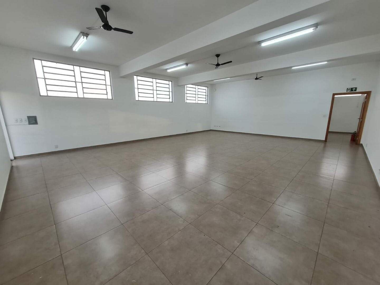 Sala para aluguel no Centro: sala-para-alugar-200-m-por-r-3-000-00-mes-centro-santa-barbara-d-oeste-sp1732654978546zfsmt.jpg
