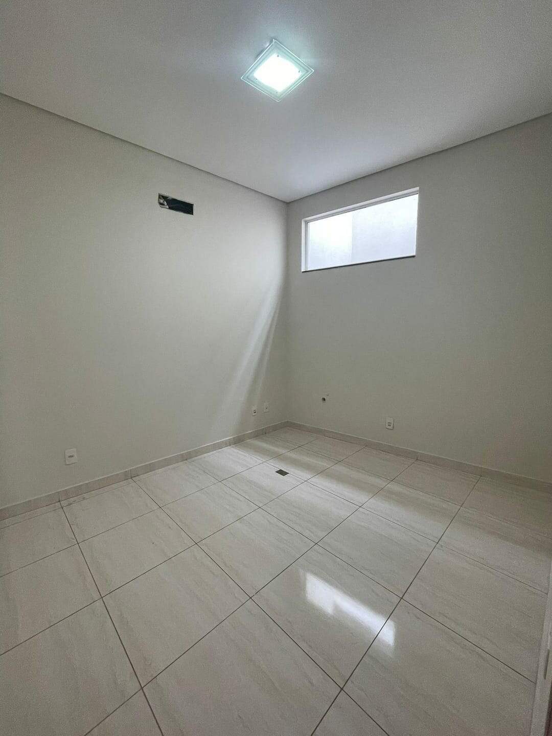 Sala para aluguel no Vila Maria: imagem-do-whatsapp-de-2025-09-09-a-s-10-34-06_99f7b2991757426360853.jpg