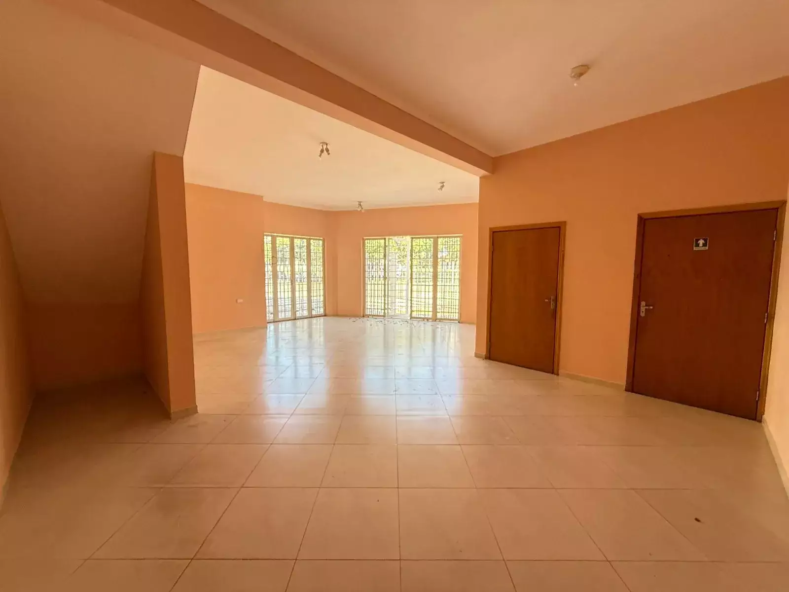 Sala para aluguel no Jardim Santa Rita de Cássia: whatsapp-image-2026-05-29-at-15-17-30-11780508036463.jpeg