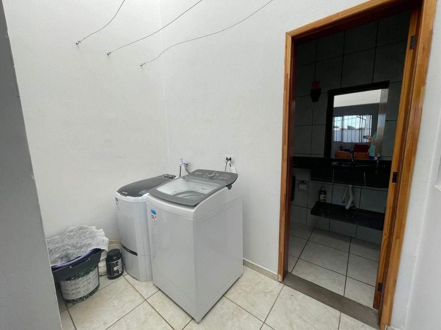 Sobrado à venda no Conjunto Habitacional dos Trabalhadores: sobrado-com-3-dormitorios-a-venda-por-r-425-000-conjunto-habitacional-trabalhadores-santa-barbara-d-oeste-sp1732654938337nwetj.jpg