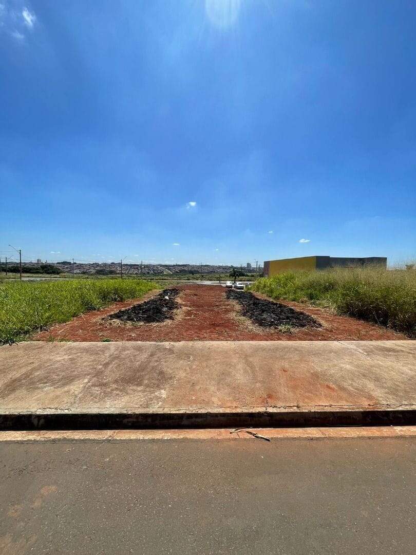 Terreno à venda no Dodson: terreno-a-venda-250-m-por-r-230-000-00-reserva-centenaria-santa-barbara-d-oeste-sp1732655209959qyaoa.jpg