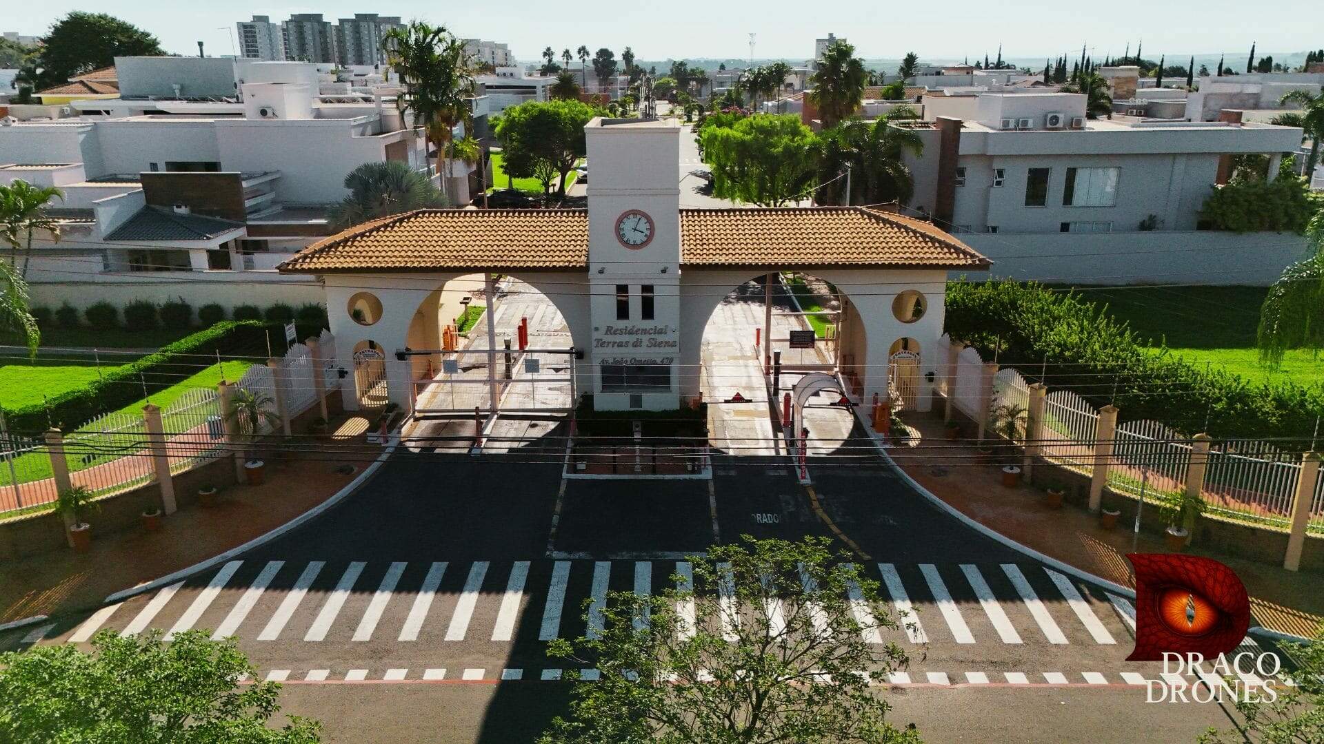 Terreno à venda no Jardim Panambi: terras-di-siena-fachada1774550920797.jpg