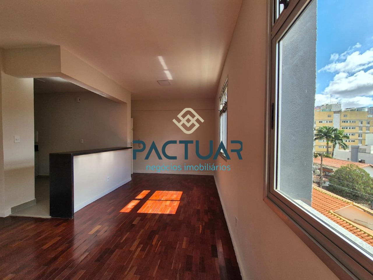 Apartamento à venda no Coração de Jesus: 