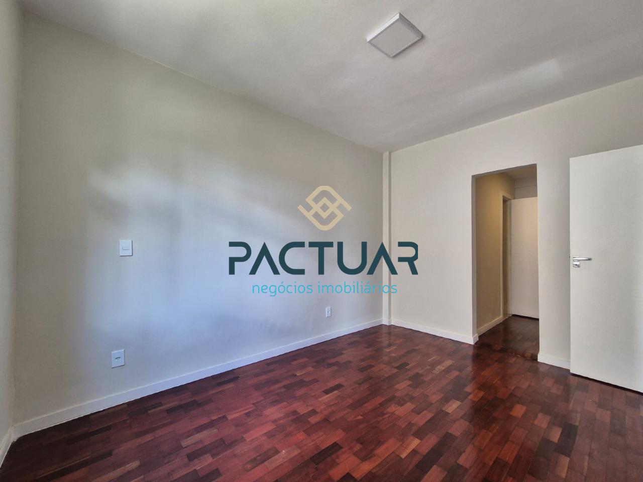 Apartamento à venda no Coração de Jesus: 