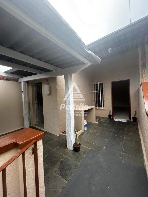 Casa para aluguel, Centro - São Sebastião/SP