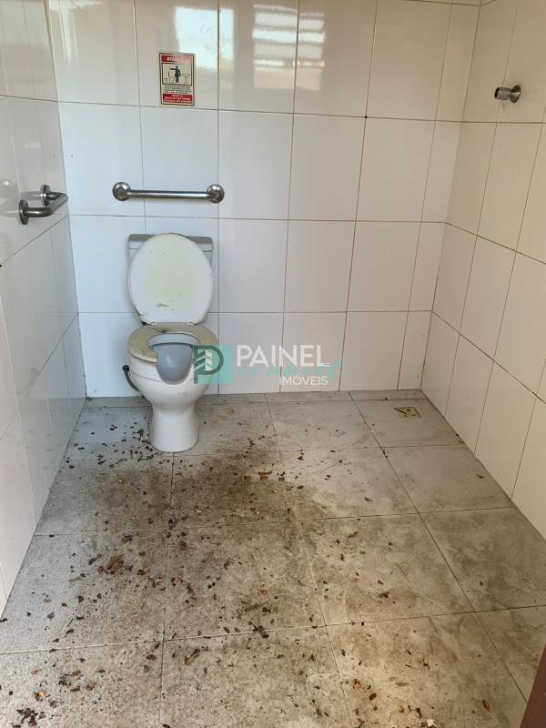 Galpão / Depósito / Armazém para aluguel no Macuco: 