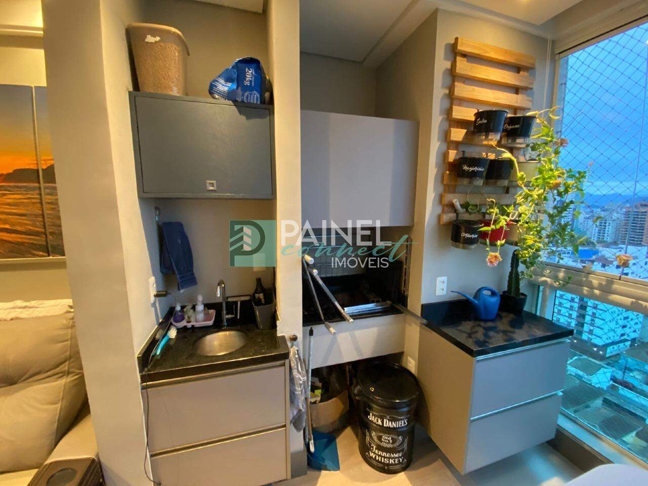 Apartamento à venda no Ponta da Praia: 