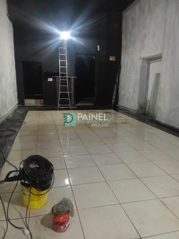 Galpão / Depósito / Armazém à venda no Centro: 