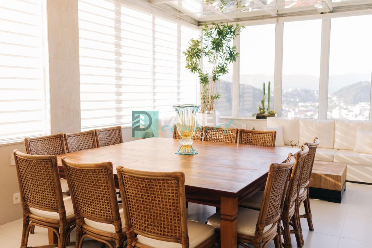 Apartamento/ Cobertura à venda no Marapé: 