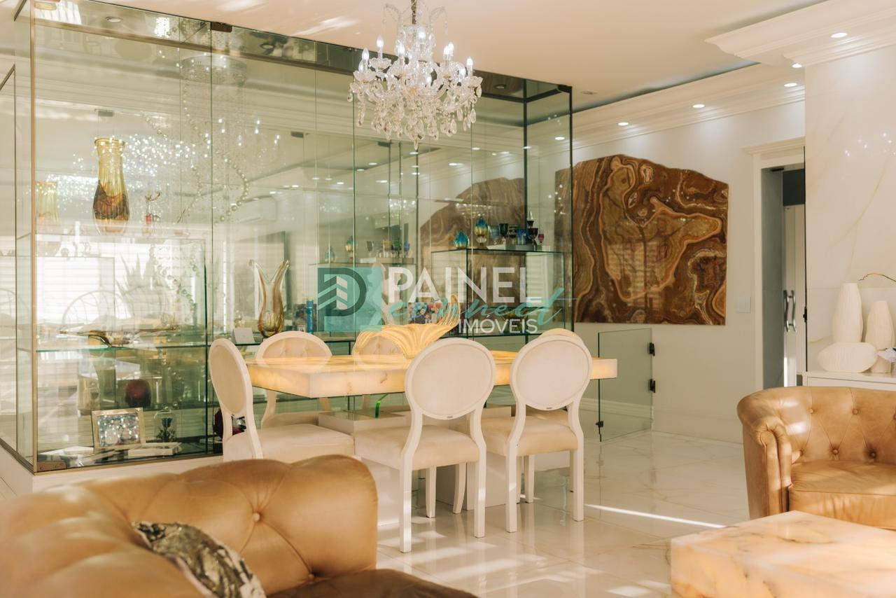 Apartamento/ Cobertura à venda no Marapé: 