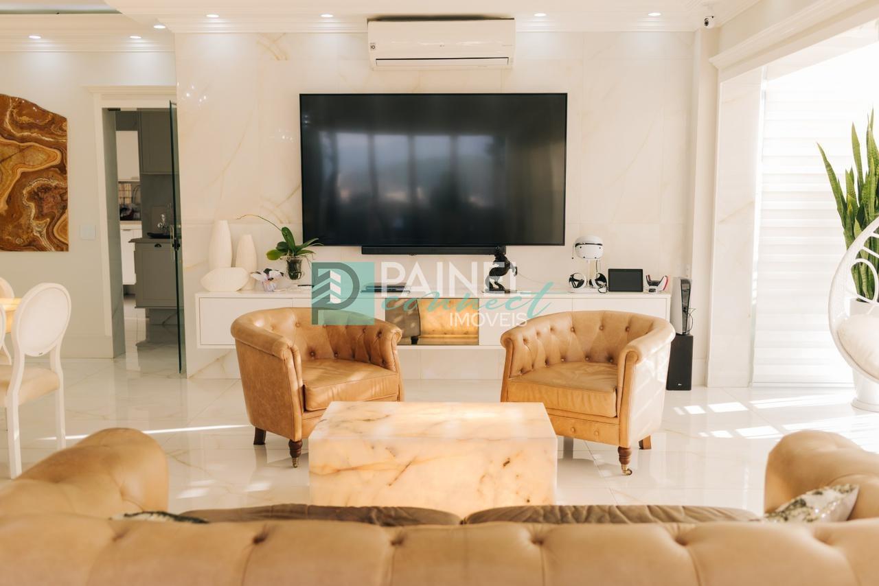 Apartamento/ Cobertura à venda no Marapé: 