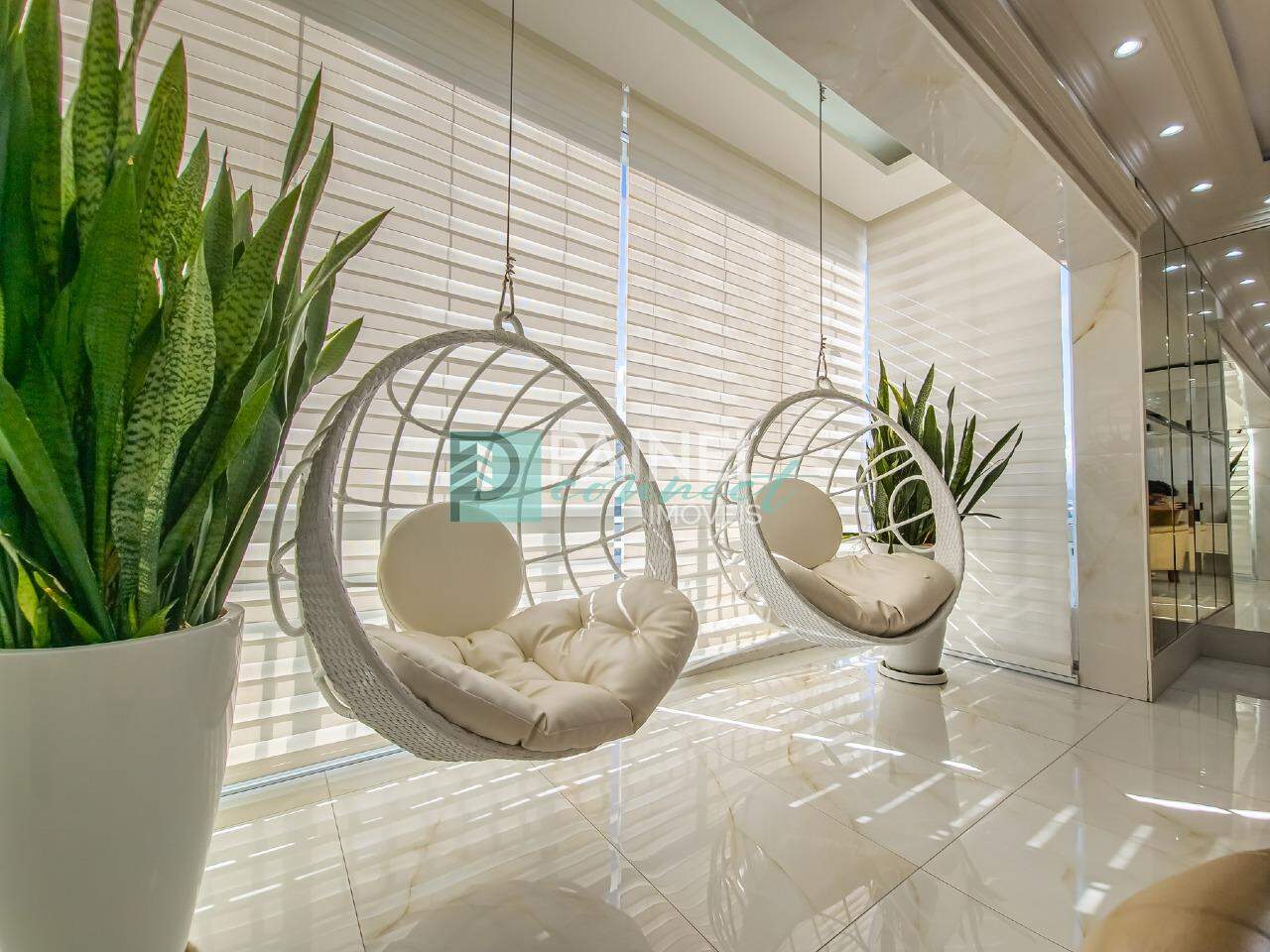 Apartamento/ Cobertura à venda no Marapé: 