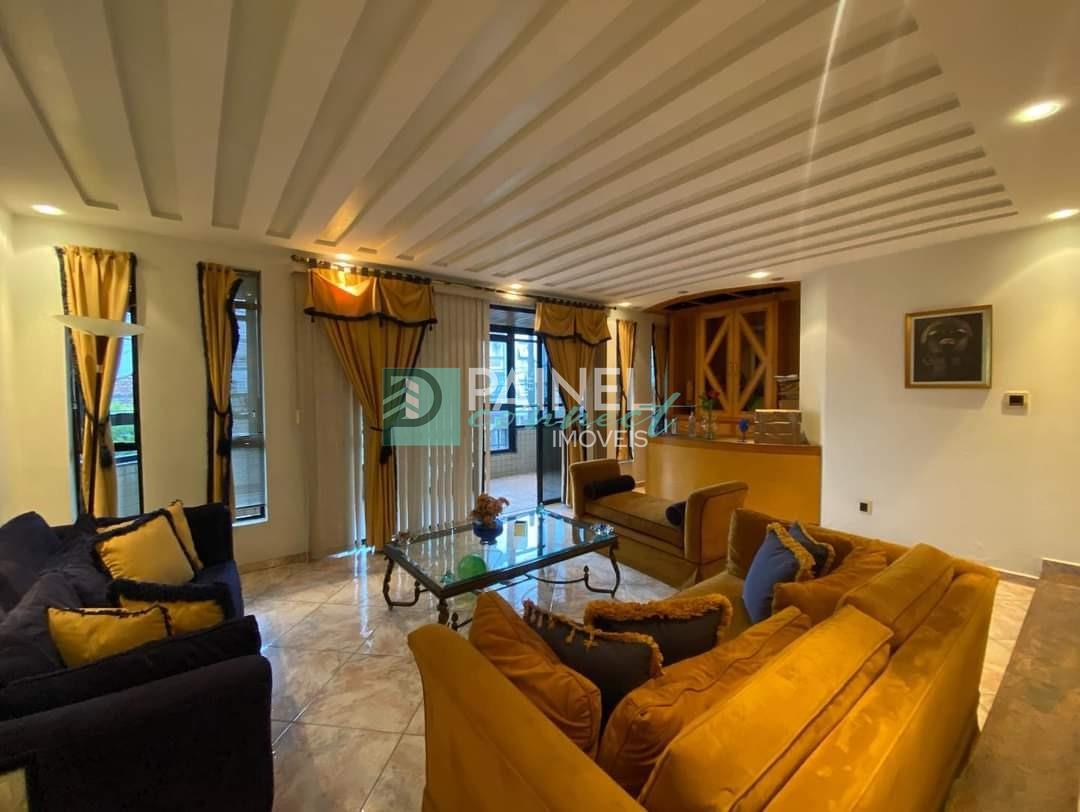 Casa à venda no Embaré: 