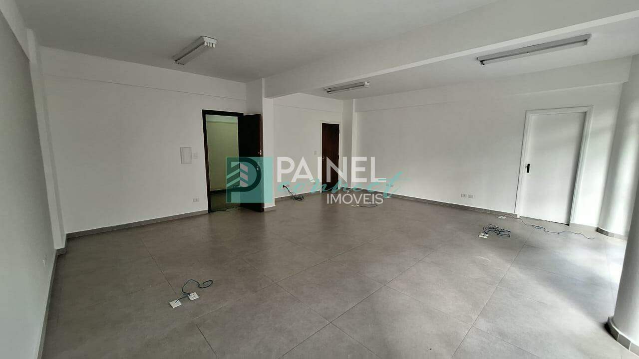 Conjunto / Sala para aluguel no Centro: 
