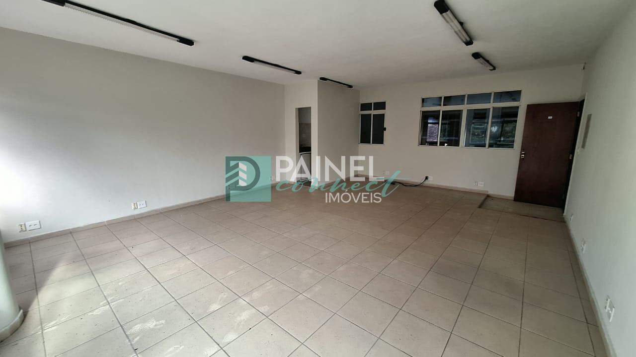 Conjunto / Sala para aluguel no Centro: 