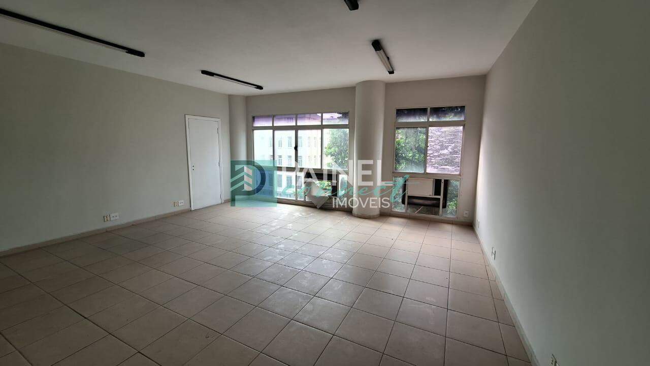 Conjunto / Sala para aluguel no Centro: 