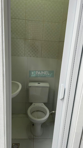 Casa de Condomínio para aluguel no Parque Bitaru: 